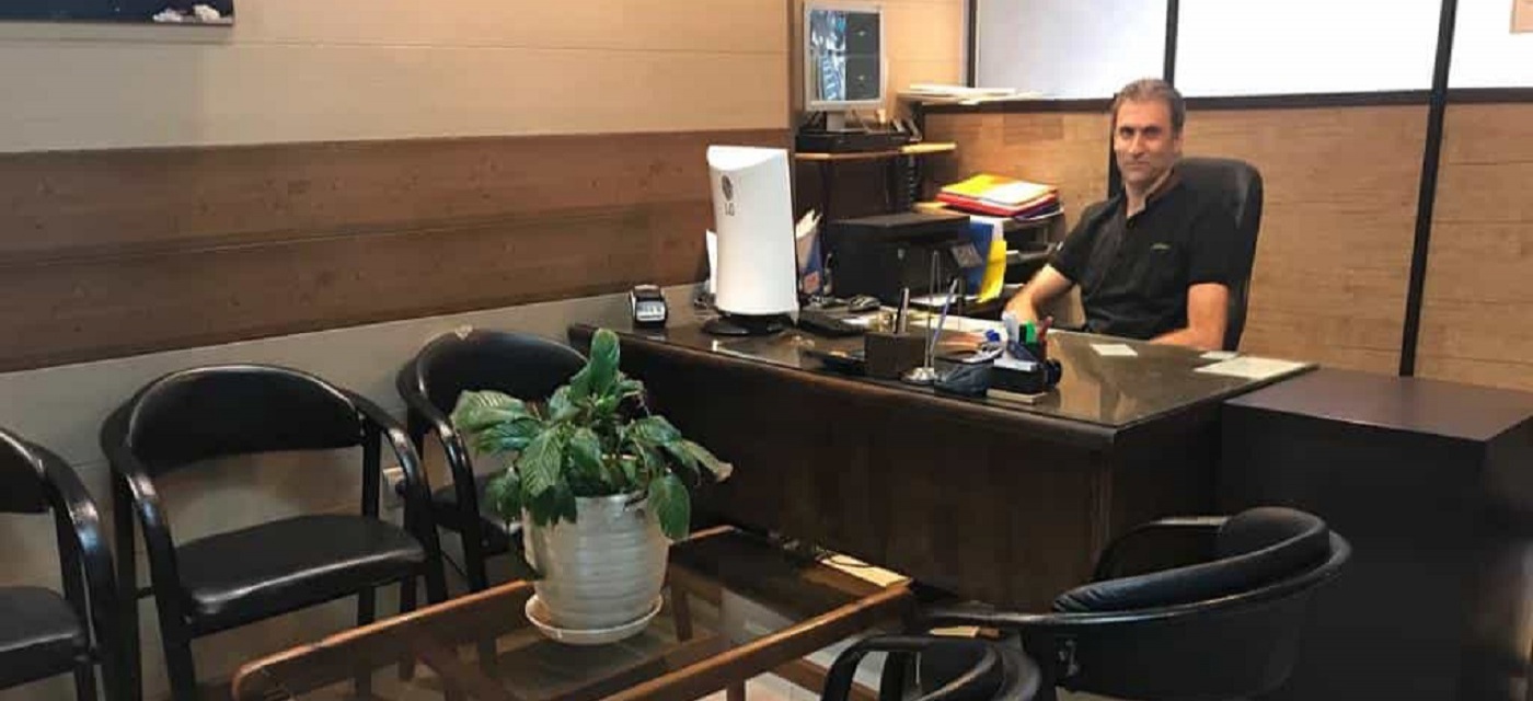 ترجمه رسمی را با دارالترجمه رسمی اساتید تجربه کنید . 88811547 - 09121893699